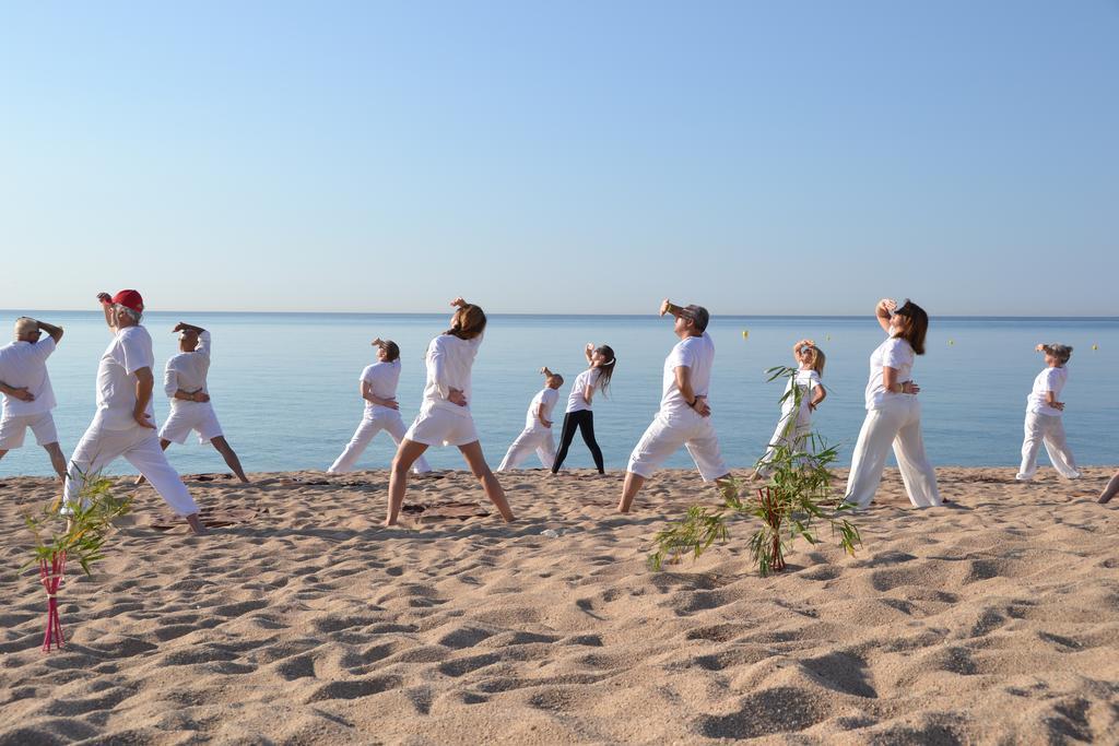 Luna Club Hotel Yoga & Spa 4Sup Malgrat de Mar Buitenkant foto